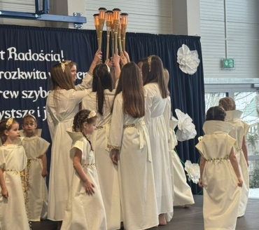 TWORZY SIĘ DZISIAJ NOWA HISTORIA!!